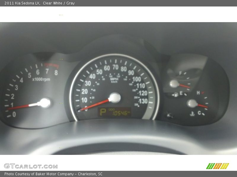 Clear White / Gray 2011 Kia Sedona LX