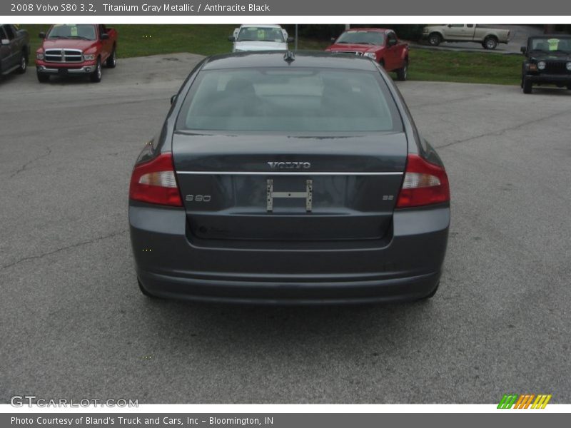 Titanium Gray Metallic / Anthracite Black 2008 Volvo S80 3.2