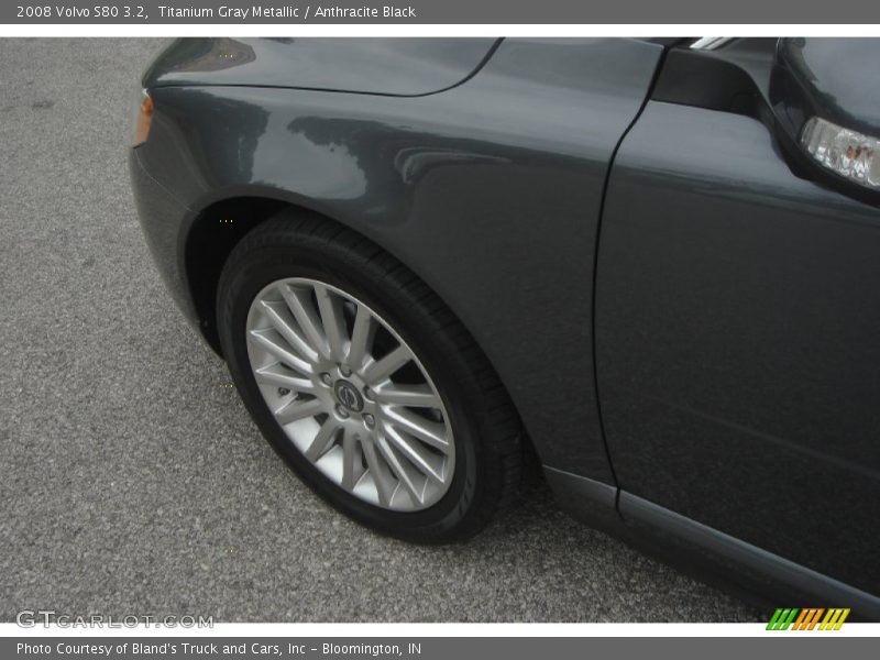 Titanium Gray Metallic / Anthracite Black 2008 Volvo S80 3.2