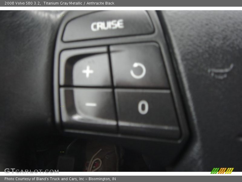 Titanium Gray Metallic / Anthracite Black 2008 Volvo S80 3.2