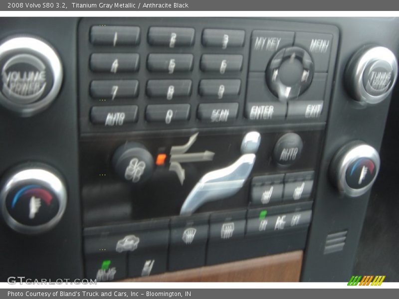 Titanium Gray Metallic / Anthracite Black 2008 Volvo S80 3.2