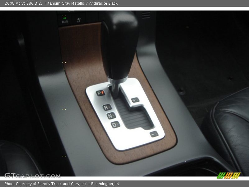 Titanium Gray Metallic / Anthracite Black 2008 Volvo S80 3.2