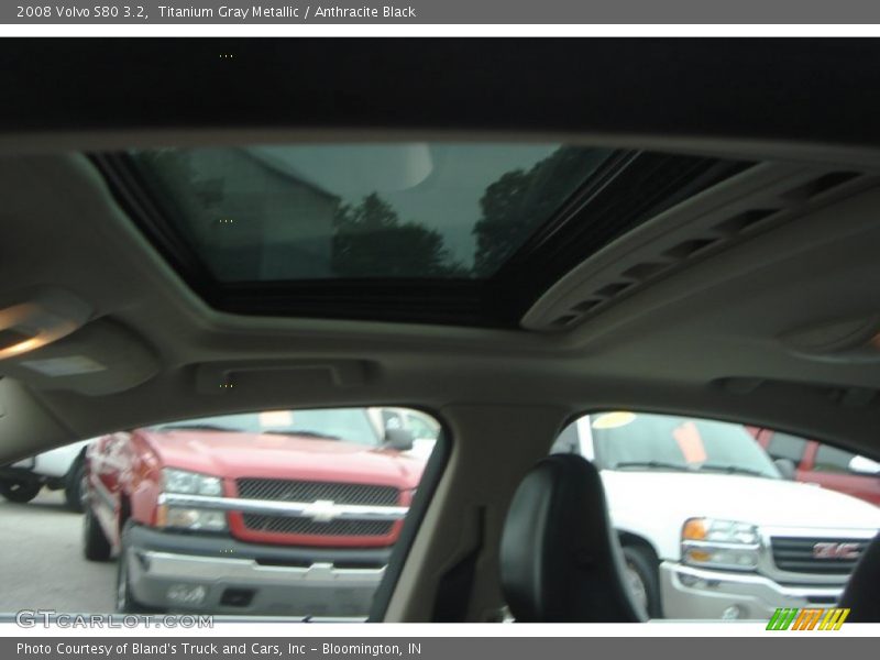 Titanium Gray Metallic / Anthracite Black 2008 Volvo S80 3.2
