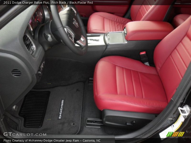 Pitch Black / Black/Radar Red 2011 Dodge Charger Rallye Plus
