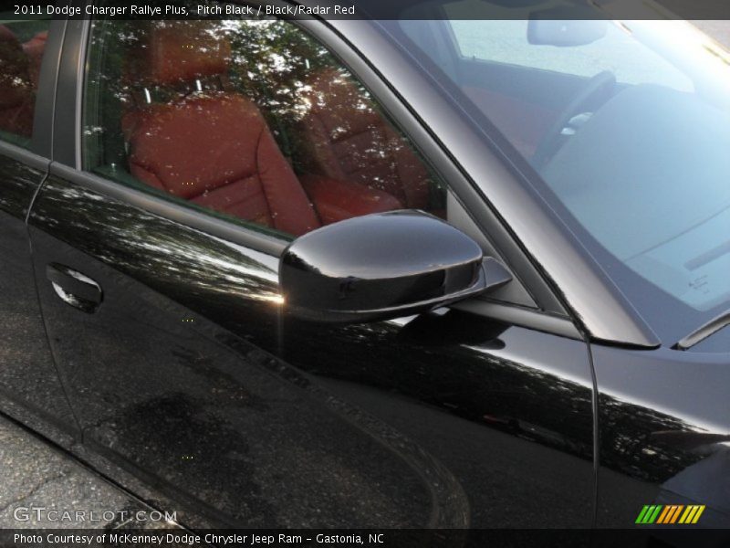 Pitch Black / Black/Radar Red 2011 Dodge Charger Rallye Plus