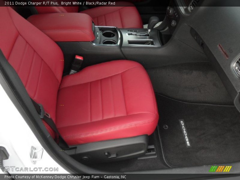 Bright White / Black/Radar Red 2011 Dodge Charger R/T Plus