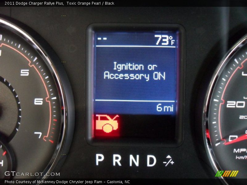 Toxic Orange Pearl / Black 2011 Dodge Charger Rallye Plus