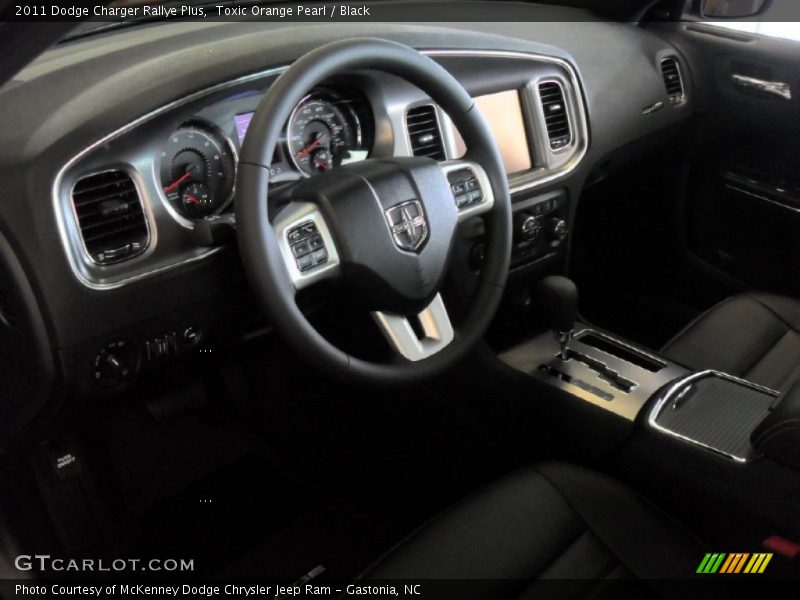 Toxic Orange Pearl / Black 2011 Dodge Charger Rallye Plus