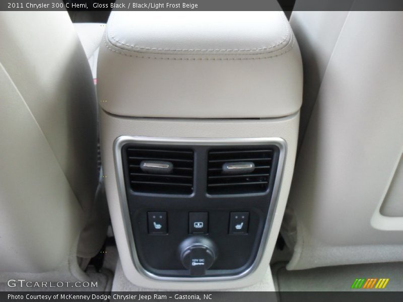 Gloss Black / Black/Light Frost Beige 2011 Chrysler 300 C Hemi