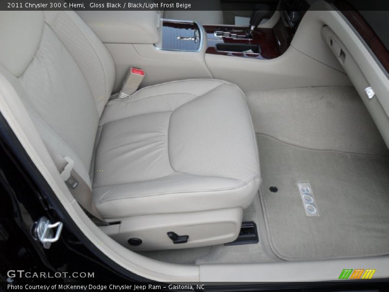Gloss Black / Black/Light Frost Beige 2011 Chrysler 300 C Hemi