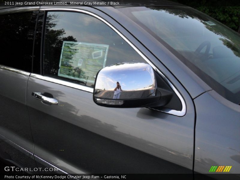 Mineral Gray Metallic / Black 2011 Jeep Grand Cherokee Limited