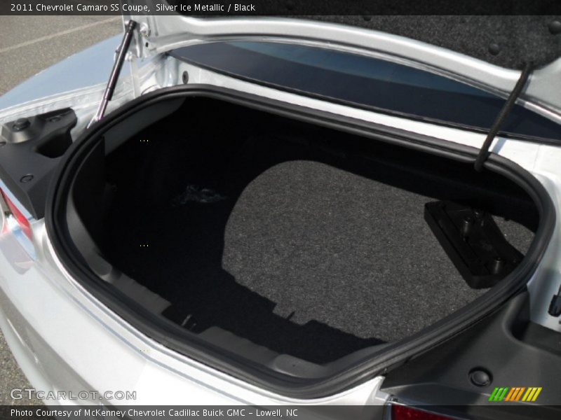  2011 Camaro SS Coupe Trunk