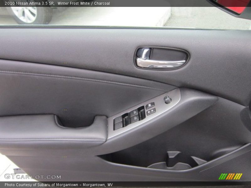 Winter Frost White / Charcoal 2010 Nissan Altima 3.5 SR