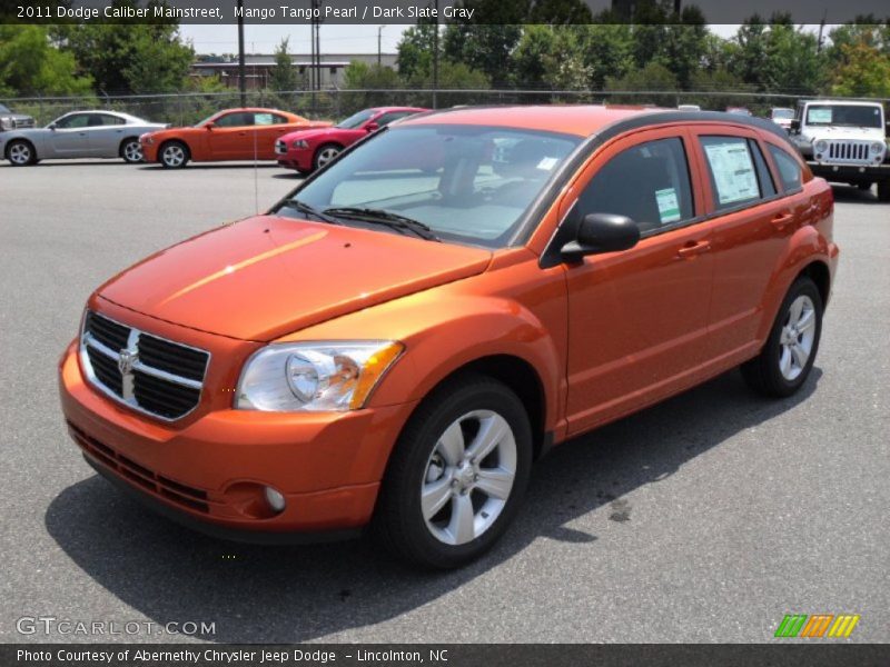 Mango Tango Pearl / Dark Slate Gray 2011 Dodge Caliber Mainstreet