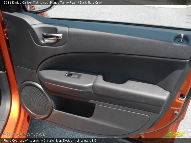 Mango Tango Pearl / Dark Slate Gray 2011 Dodge Caliber Mainstreet