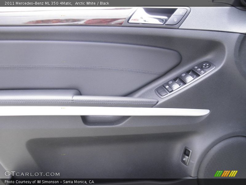 Arctic White / Black 2011 Mercedes-Benz ML 350 4Matic