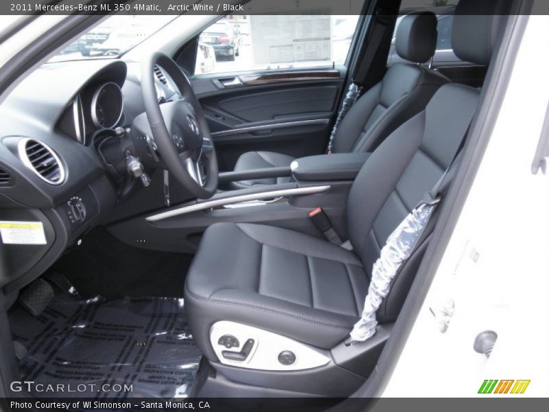 Arctic White / Black 2011 Mercedes-Benz ML 350 4Matic