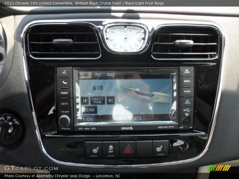 Controls of 2011 200 Limited Convertible