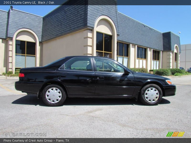 Black / Oak 2001 Toyota Camry LE