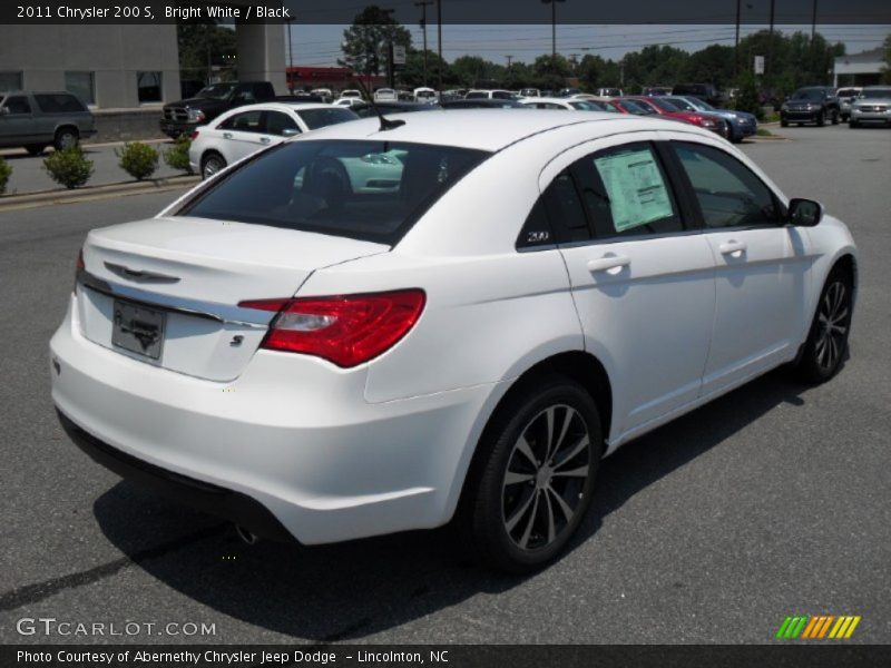 Bright White / Black 2011 Chrysler 200 S