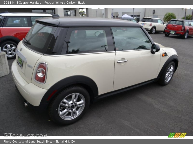 Pepper White / Carbon Black 2011 Mini Cooper Hardtop