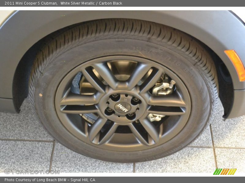 White Silver Metallic / Carbon Black 2011 Mini Cooper S Clubman