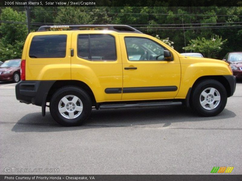 Solar Yellow / Steel/Graphite 2006 Nissan Xterra S