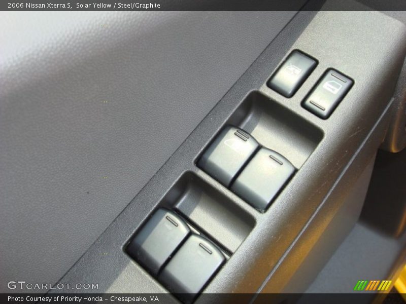 Solar Yellow / Steel/Graphite 2006 Nissan Xterra S