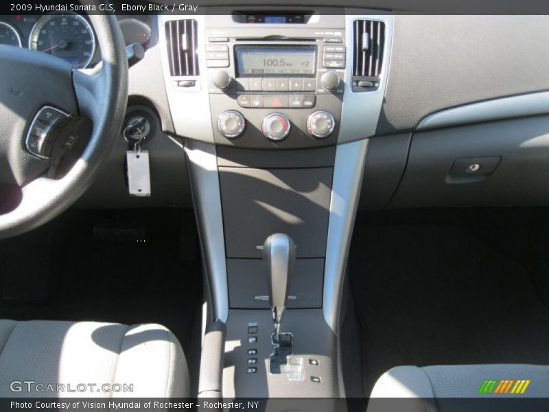 Ebony Black / Gray 2009 Hyundai Sonata GLS