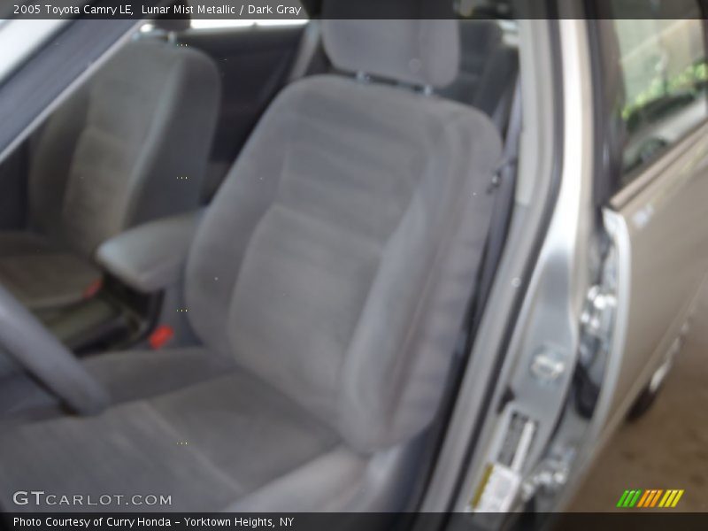 Lunar Mist Metallic / Dark Gray 2005 Toyota Camry LE