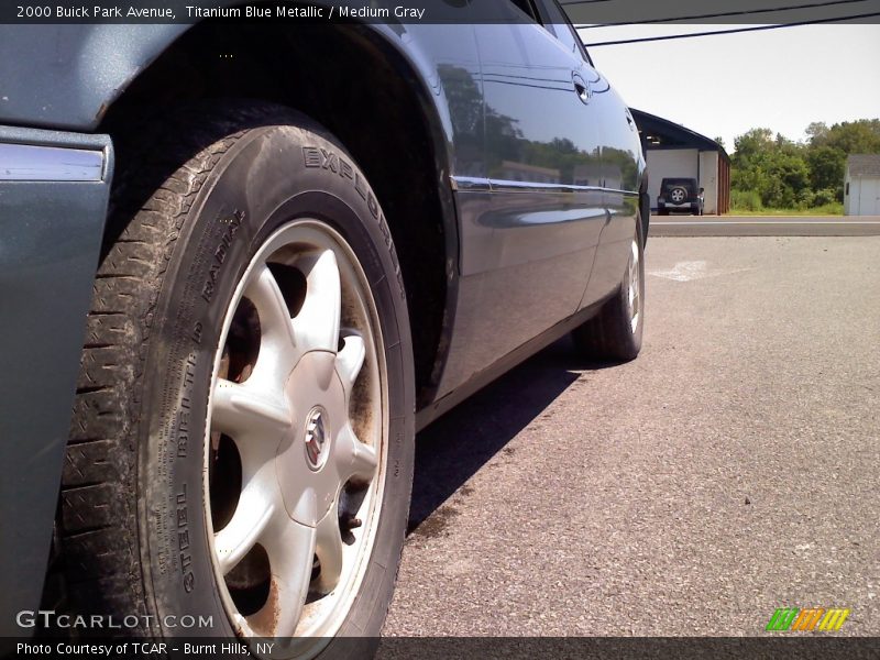 Titanium Blue Metallic / Medium Gray 2000 Buick Park Avenue