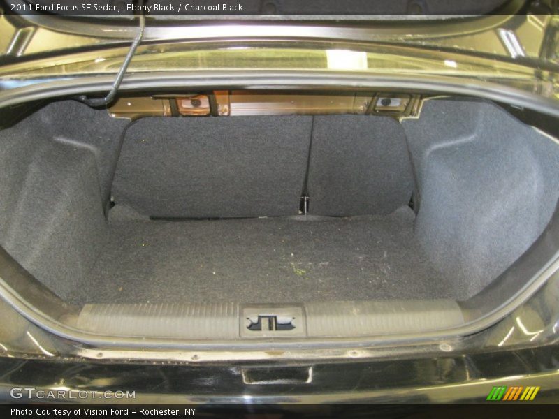 Ebony Black / Charcoal Black 2011 Ford Focus SE Sedan