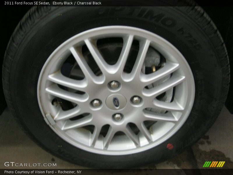 Ebony Black / Charcoal Black 2011 Ford Focus SE Sedan