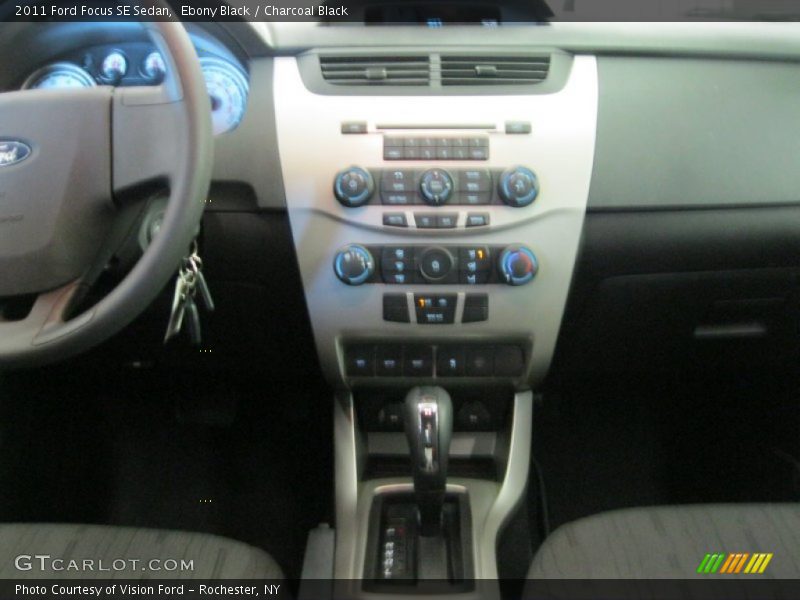 Ebony Black / Charcoal Black 2011 Ford Focus SE Sedan