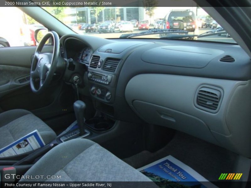 Iced Cuppuccino Metallic / Stone 2000 Nissan Sentra GXE