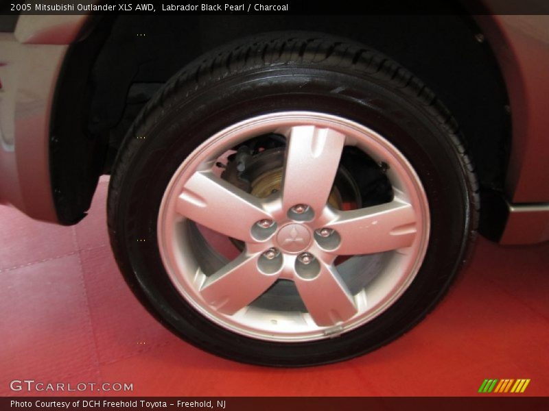 Labrador Black Pearl / Charcoal 2005 Mitsubishi Outlander XLS AWD