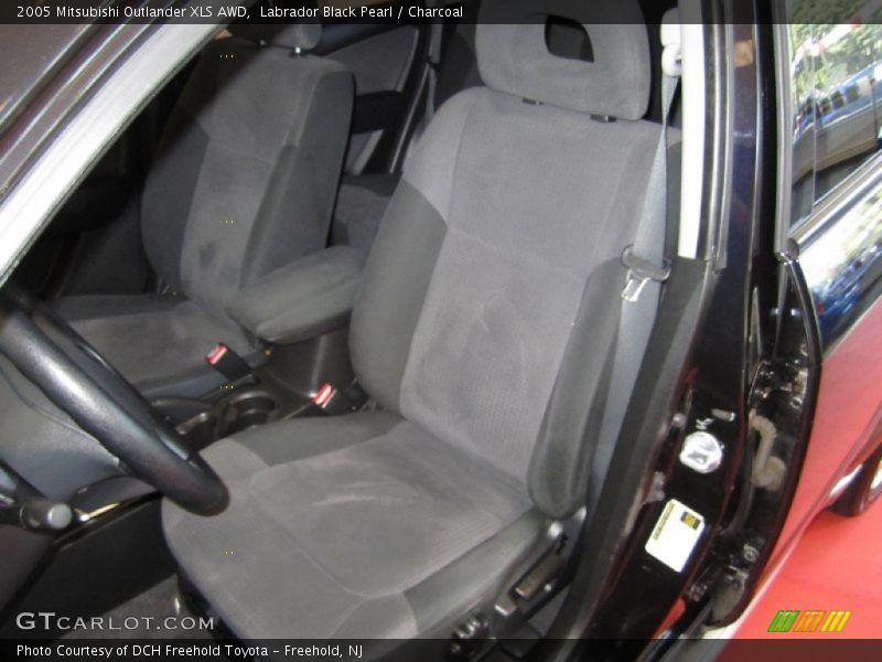 Labrador Black Pearl / Charcoal 2005 Mitsubishi Outlander XLS AWD