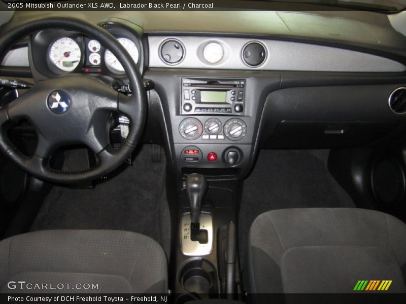 Labrador Black Pearl / Charcoal 2005 Mitsubishi Outlander XLS AWD