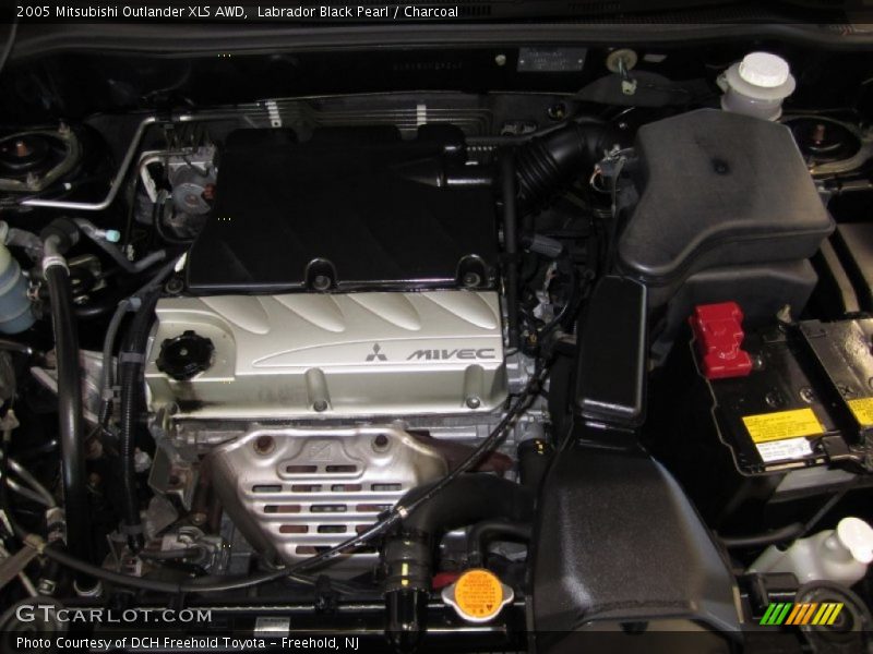Labrador Black Pearl / Charcoal 2005 Mitsubishi Outlander XLS AWD
