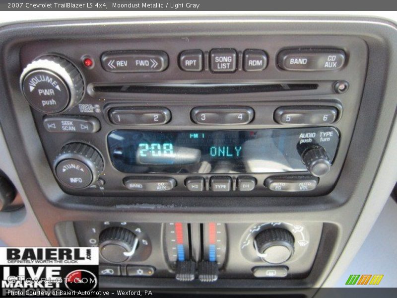Moondust Metallic / Light Gray 2007 Chevrolet TrailBlazer LS 4x4