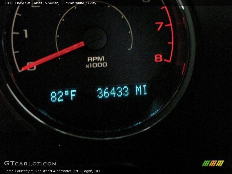 Summit White / Gray 2010 Chevrolet Cobalt LS Sedan