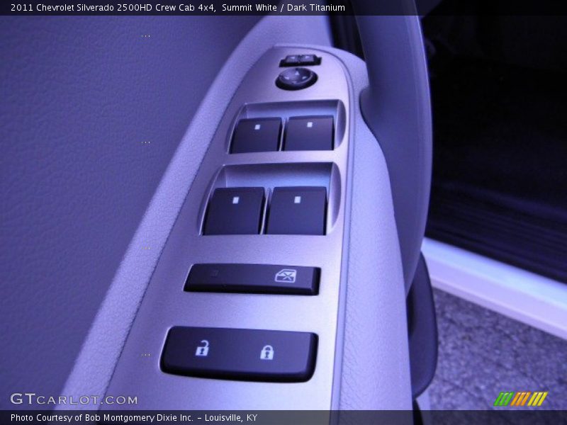 Summit White / Dark Titanium 2011 Chevrolet Silverado 2500HD Crew Cab 4x4