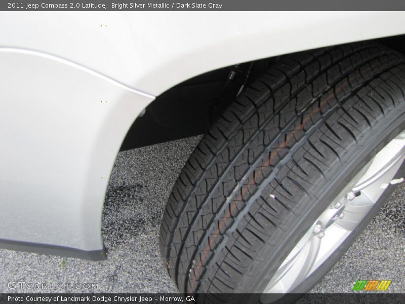 Bright Silver Metallic / Dark Slate Gray 2011 Jeep Compass 2.0 Latitude