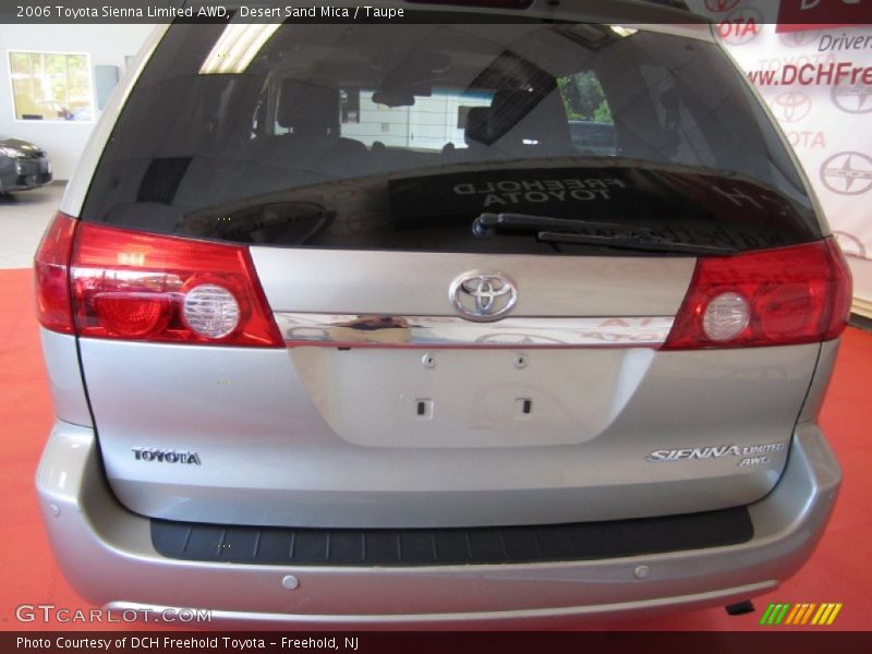 Desert Sand Mica / Taupe 2006 Toyota Sienna Limited AWD