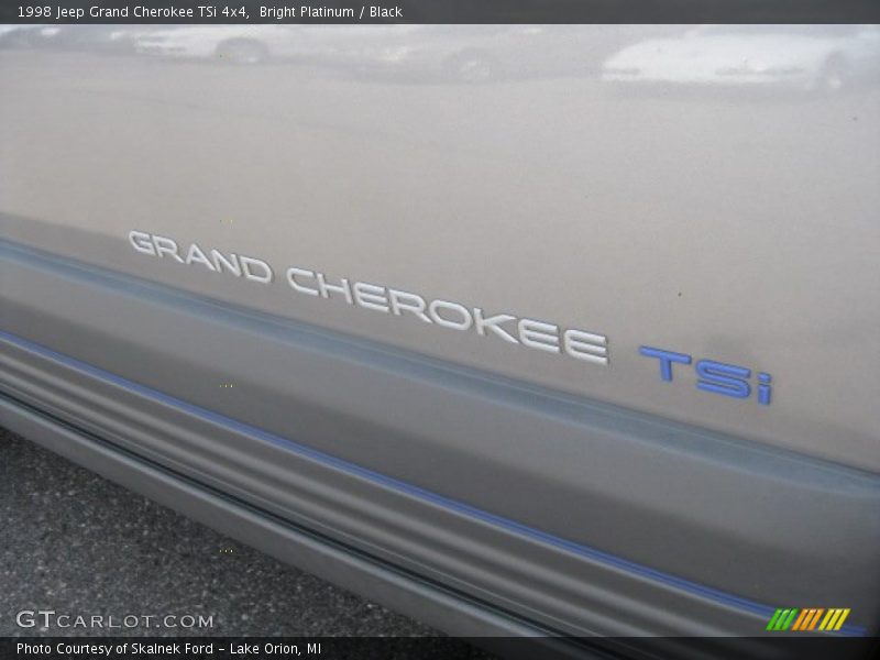  1998 Grand Cherokee TSi 4x4 Logo
