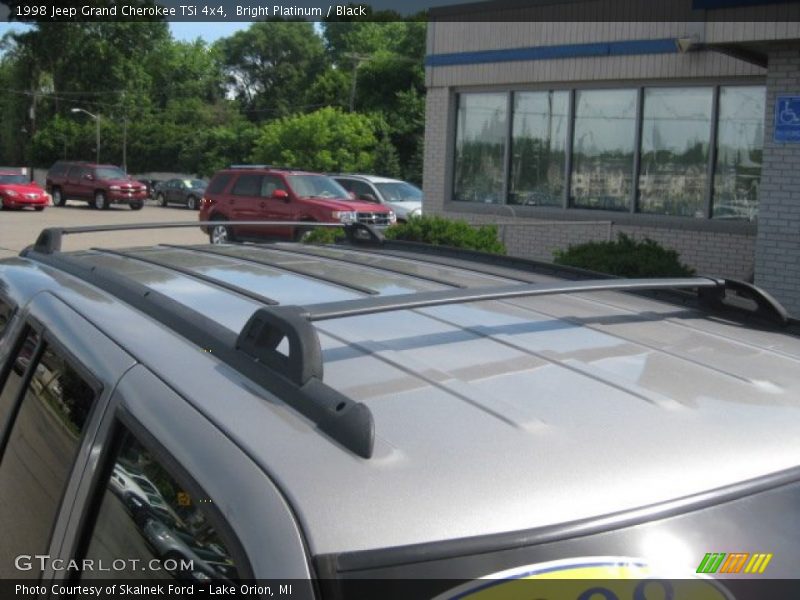 Bright Platinum / Black 1998 Jeep Grand Cherokee TSi 4x4