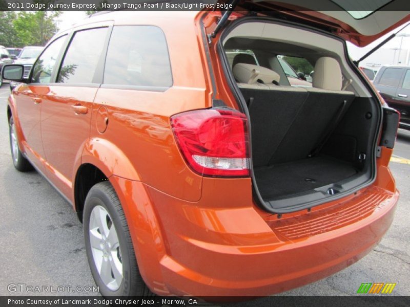 Mango Tango Pearl / Black/Light Frost Beige 2011 Dodge Journey Express
