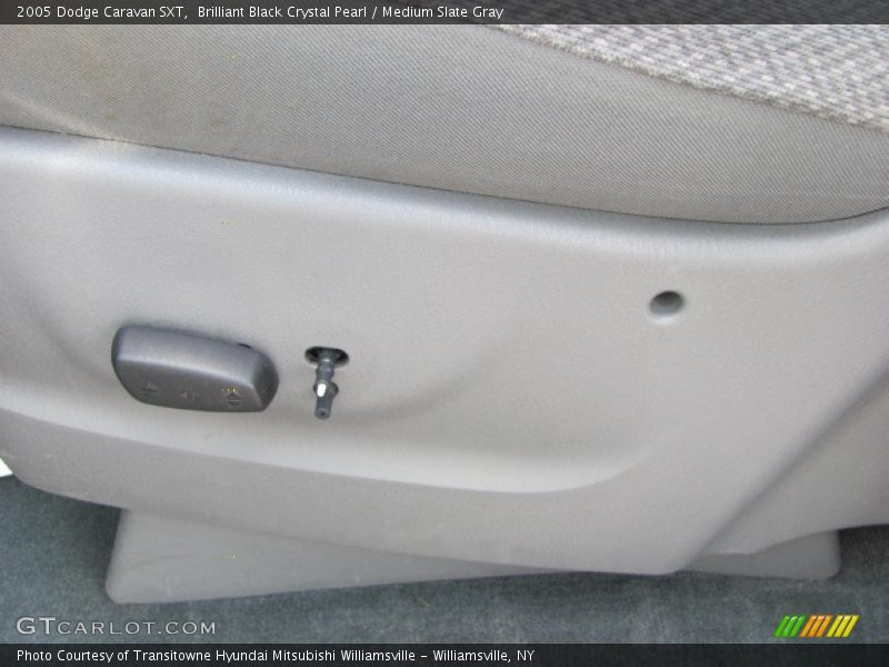 Brilliant Black Crystal Pearl / Medium Slate Gray 2005 Dodge Caravan SXT