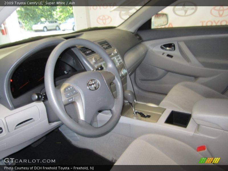 Super White / Ash 2009 Toyota Camry LE