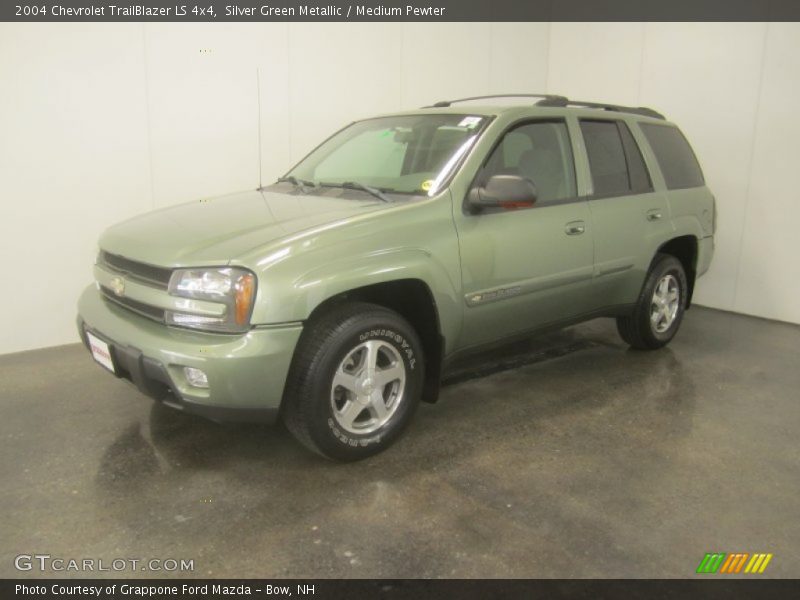 Silver Green Metallic / Medium Pewter 2004 Chevrolet TrailBlazer LS 4x4